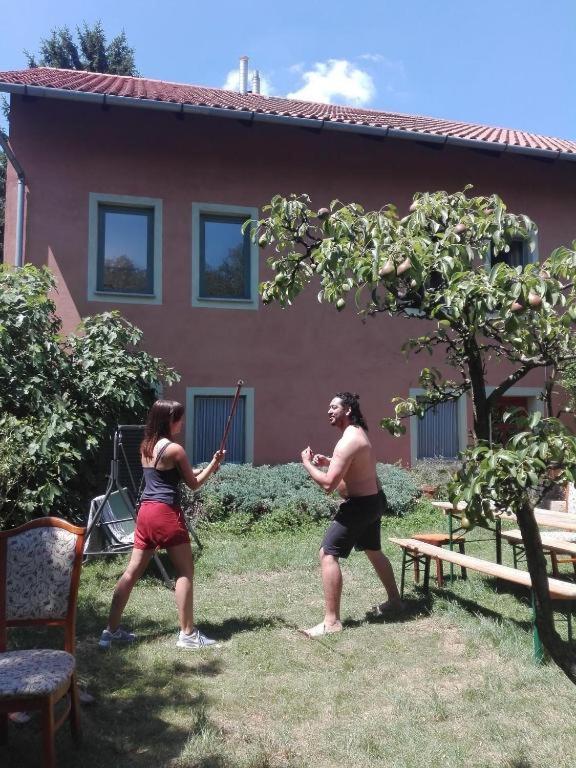 Budapest Garden Hostel Dış mekan fotoğraf